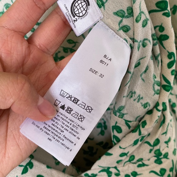 Ganni green leaf crepe wrap dress - Picture 10 of 11